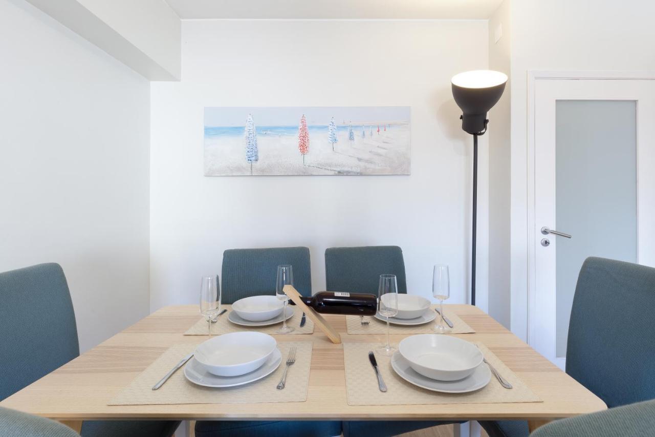 Host Wise - Trendy Bright Flats With Jacuzzi - 5 Min Beach 마토지뉴스 외부 사진